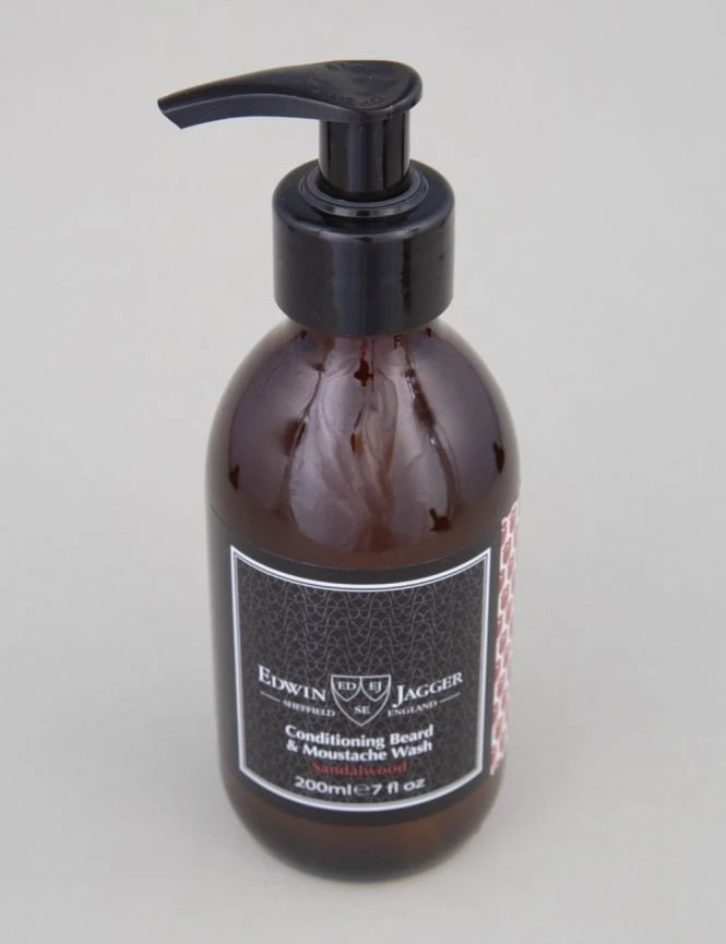 Beard & Moustache Wash (200ml) - Sandalwood 4 Beard & Moustache Wash (200ml) - Sandalwood - Image 2
