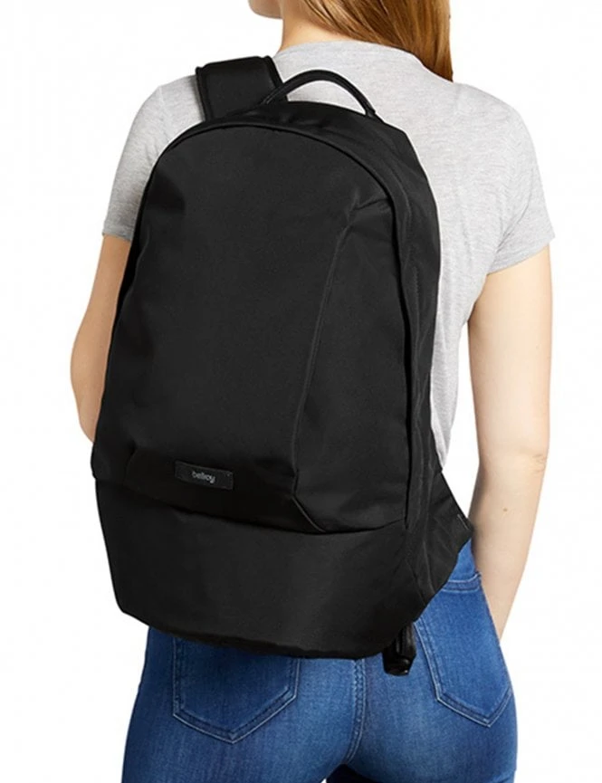 Bellroy Classic 20L Backpack - Black Recycled Fabric Everyday Carry 9 Bellroy Classic 20L Backpack - Black Recycled Fabric Everyday Carry - Image 7