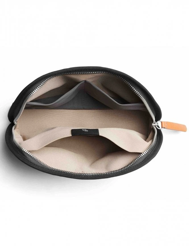 Bellroy Classic Pouch - Slate Grey Tech & Travel Essential Organizer 5 Bellroy Classic Pouch - Slate Grey Tech & Travel Essential Organizer - Image 3