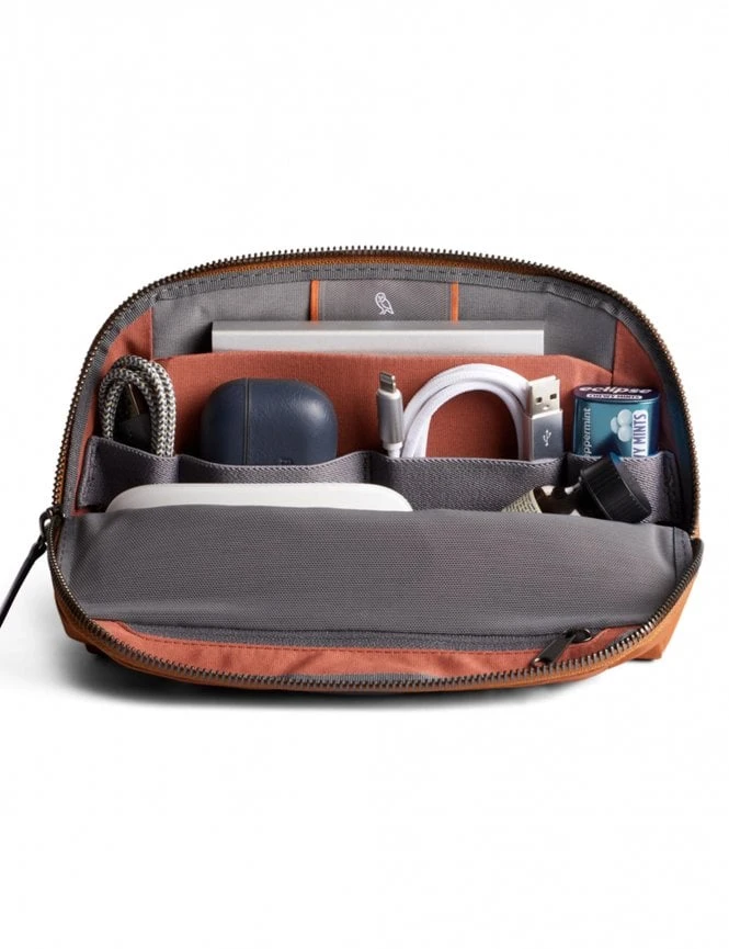 Bellroy Desk Caddy Bronze – Water-Resistant Recycled Tech Organizer 4 Bellroy Desk Caddy Bronze – Water-Resistant Recycled Tech Organizer - Image 2