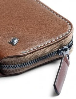 Bellroy Hazelnut Leather Zip - Folio Mini Sustainable Card Wallet -Fatbuddha Store folio mini hazelnut p35569 117021 medium