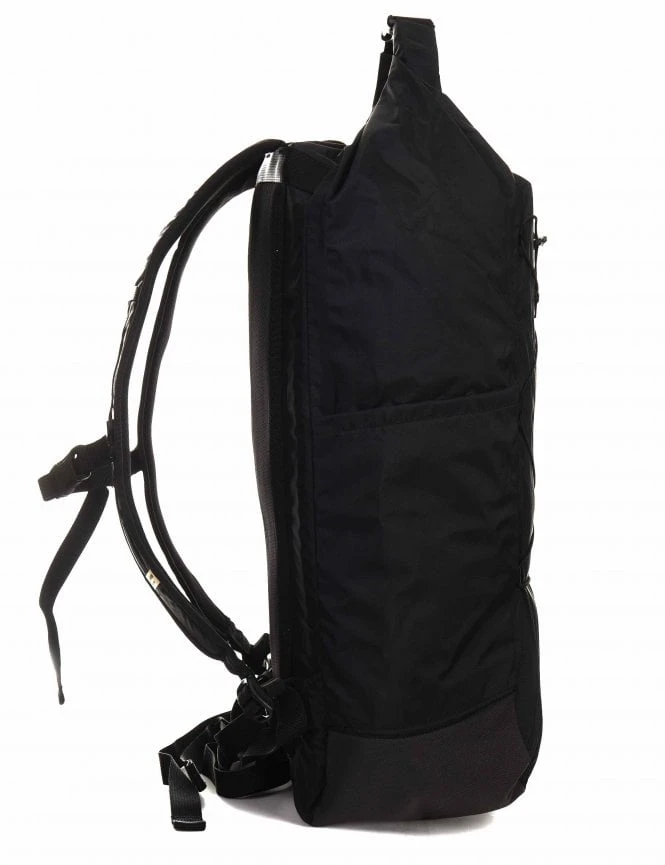 Fjallraven High Coast Rolltop 26L Waterproof Backpack - Black 9 Fjallraven High Coast Rolltop 26L Waterproof Backpack - Black - Image 7