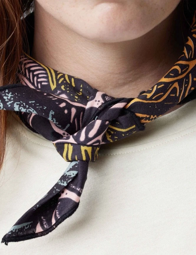 Fjallraven Kanken Art Bandana Woodlands – Nature Graphic 100% Cotton Square Scarf 6 Fjallraven Kanken Art Bandana Woodlands – Nature Graphic 100% Cotton Square Scarf - Image 4