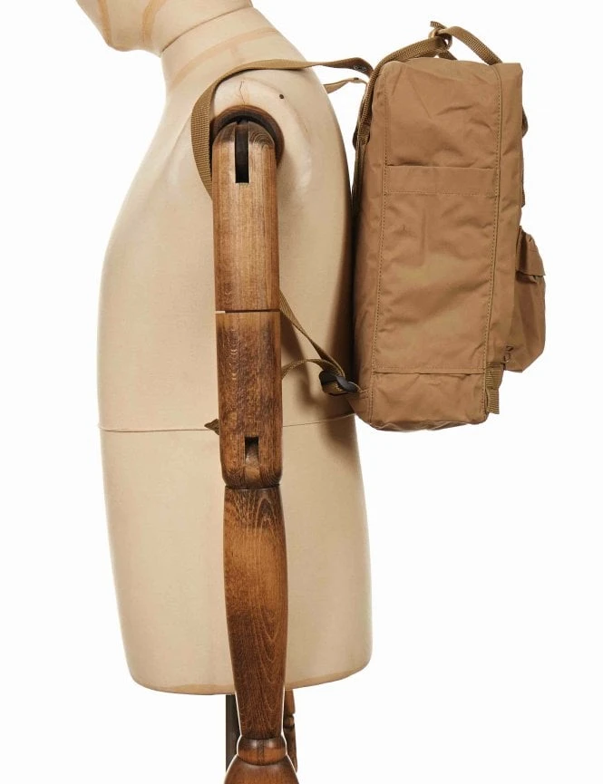 Fjallraven Kanken Classic Backpack - Clay Earth Tone Weatherproof Daypack 6 Fjallraven Kanken Classic Backpack - Clay Earth Tone Weatherproof Daypack - Image 4