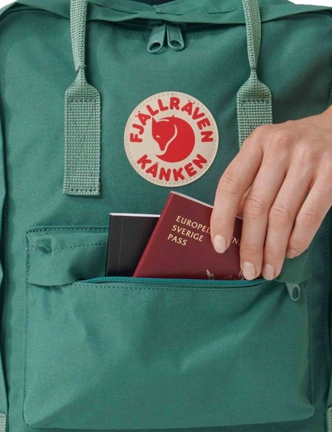 Fjallraven Kanken Classic Backpack Foliage Green & Peach Sand – Water-Resistant Iconic Daypack 7 Fjallraven Kanken Classic Backpack Foliage Green & Peach Sand – Water-Resistant Iconic Daypack - Image 5