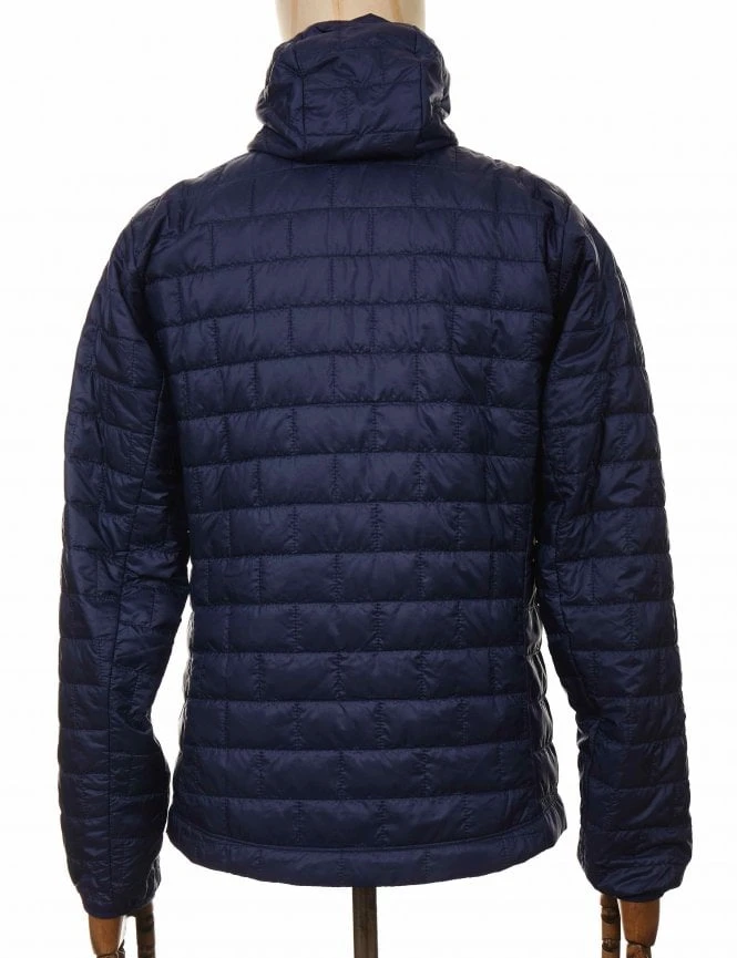 Patagonia Nano Puff Hooded Jacket - Classic Navy 5 Patagonia Nano Puff Hooded Jacket - Classic Navy - Image 3