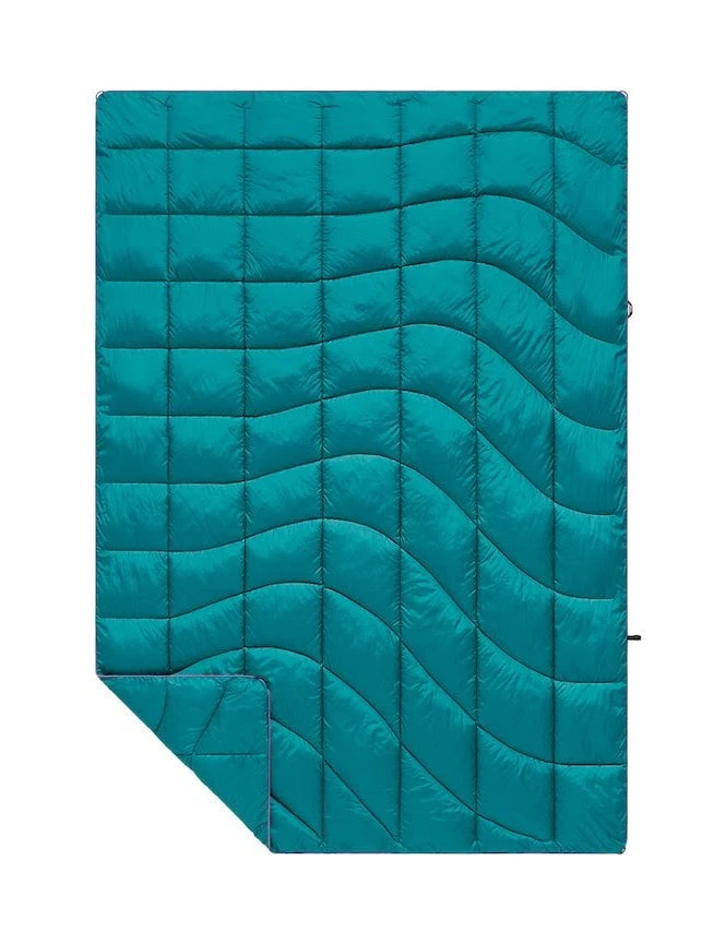 Rumpl Nanoloft Puffy Blanket - Harbour Blue 3 Rumpl Nanoloft Puffy Blanket - Harbour Blue