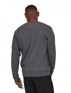 Patagonia P-6 Label Uprisal Crew Sweat - Gravel Heather -Fatbuddha Store p 6 label uprisal crew sweat gravel heather p31177 109222 medium