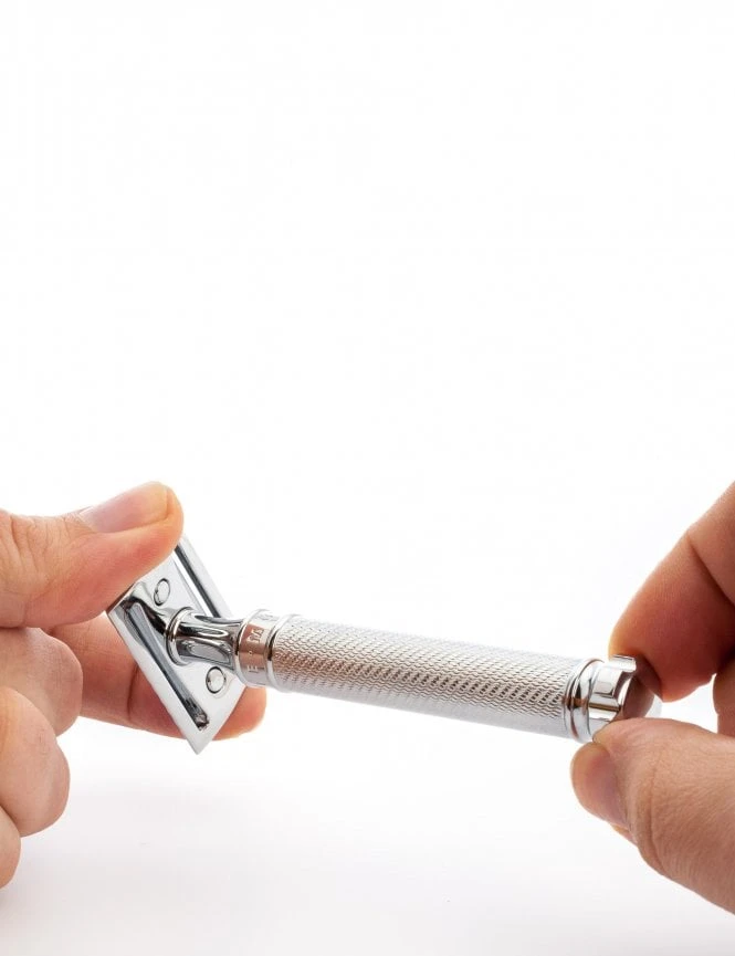 R89 TWIST Traditional Safety Razor (Closed Comb) - Chrome 4 R89 TWIST Traditional Safety Razor (Closed Comb) - Chrome - Image 2