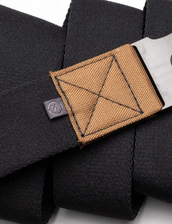 Arcade Ridge Slim Adventure Belt in Black/Charcoal – Performance Stretch Webbing 4 Arcade Ridge Slim Adventure Belt in Black/Charcoal – Performance Stretch Webbing - Image 2