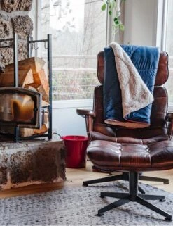 Rumpl Sherpa Puffy Blanket - Deepwater -Fatbuddha Store sherpa puffy blanket deepwater p30436 107579 medium