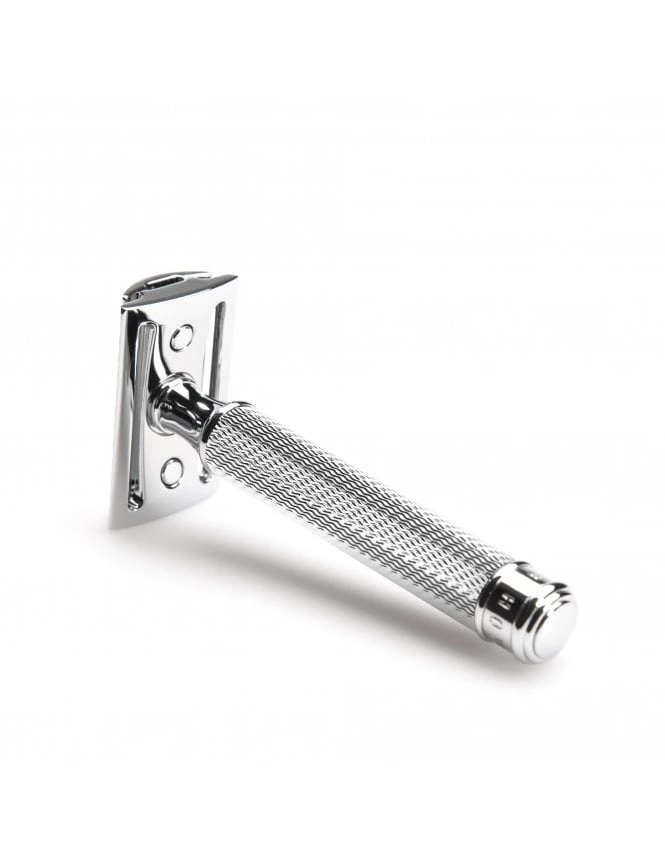 Silvertip Badger Safety Razor 3-Piece Shaving Set (Closed Comb) - Chrome 6 Silvertip Badger Safety Razor 3-Piece Shaving Set (Closed Comb) - Chrome - Image 4