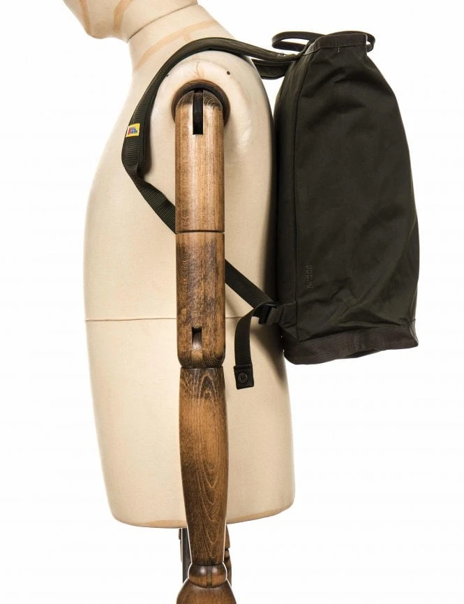 Fjallraven Vardag 20L Totepack - Deep Forest Green G-1000 Convertible Backpack Tote 6 Fjallraven Vardag 20L Totepack - Deep Forest Green G-1000 Convertible Backpack Tote - Image 4