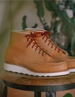 Women's 3383 Heritage 6" Moc Toe Boot - Tan Boundary Leather 15 Women's 3383 Heritage 6" Moc Toe Boot - Tan Boundary Leather -Fatbuddha Store womens 3383 heritage 6 moc toe boot tan boundary leather p29353 105576 medium